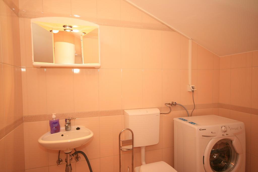 Apartment Mimoza 6, Baska, Krk Exterior foto